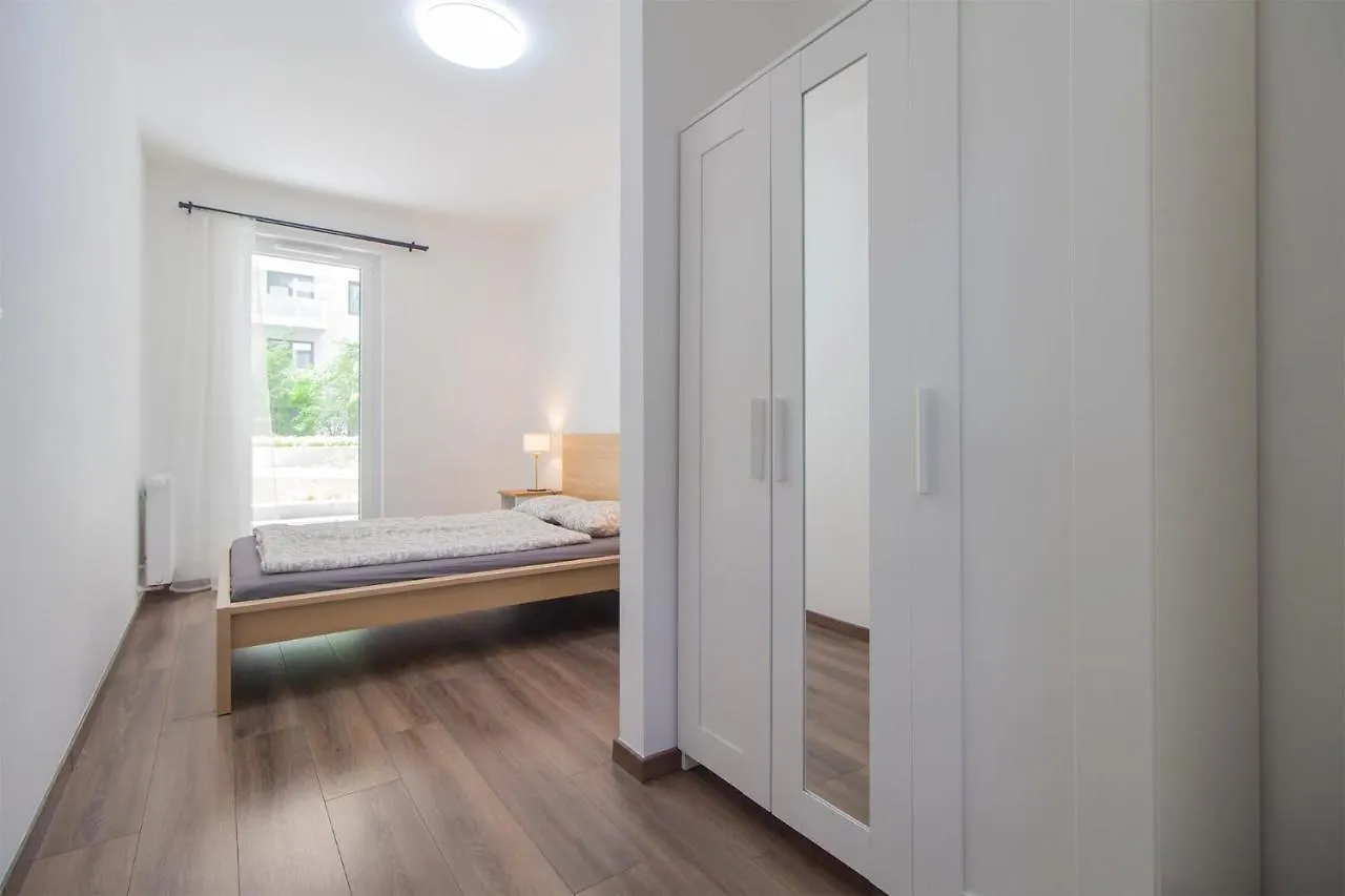 Corvin Modern Two Bedroom Apartment Free Parking Budapeszt