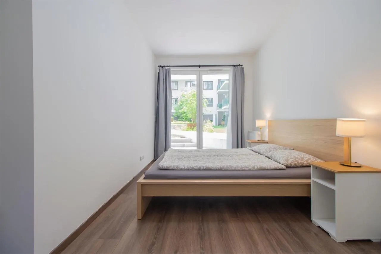 Corvin Modern Two Bedroom Apartment Free Parking Budapeszt